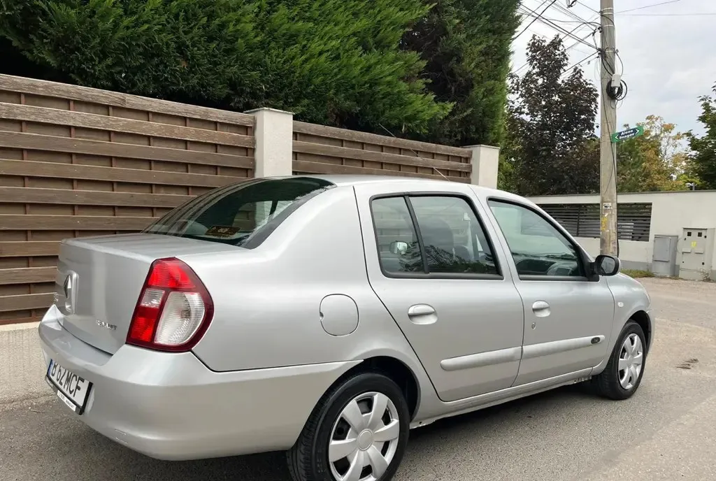 bull Renault Clio Symbol bull Km 79 000 reali bull 2 750 eur