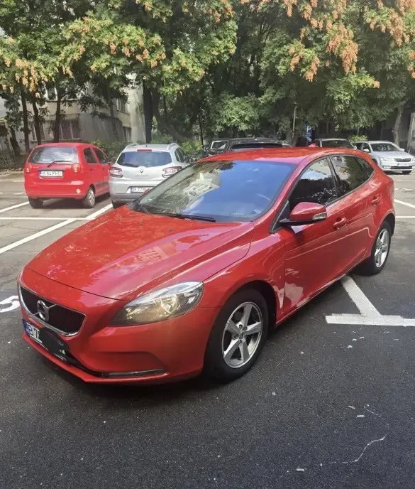 Volvo V40 D3 Germania 7 499 eur