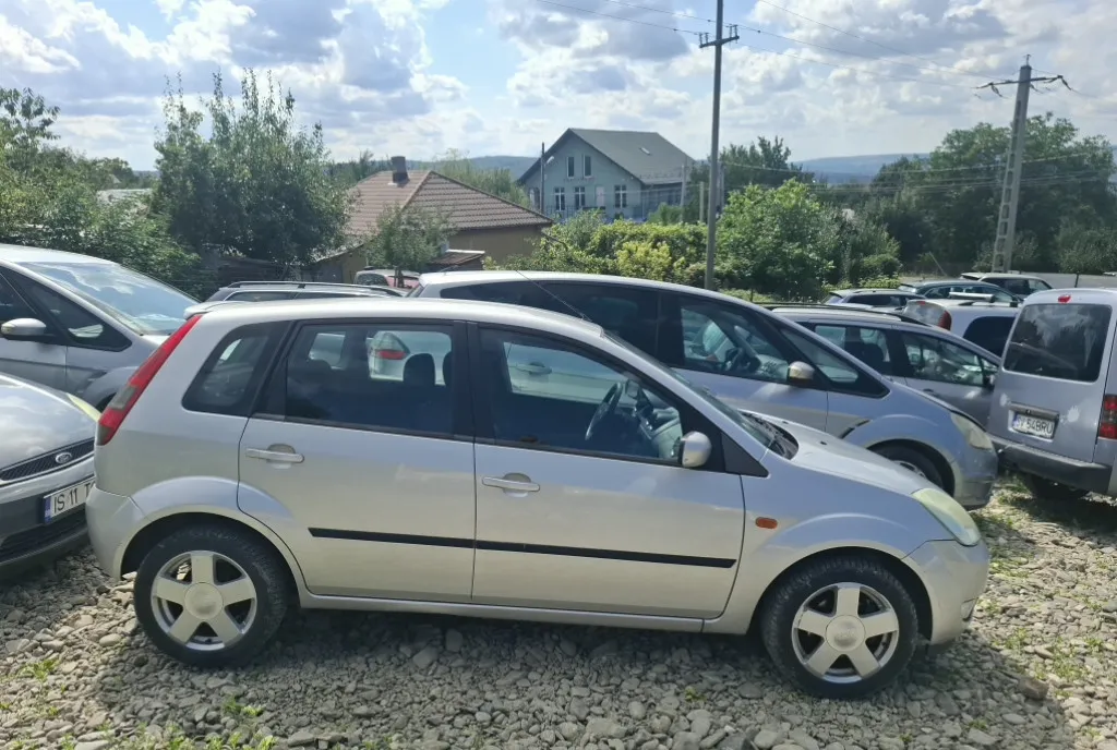 Ford Fiesta an 2007 1 4 1200 euro 1 200 eur