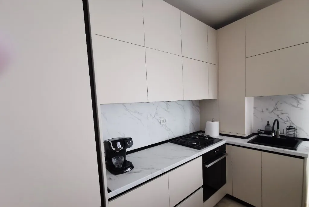 Inchiriez direct de la proprietar - apartament 2 camere in Mamaia Nord