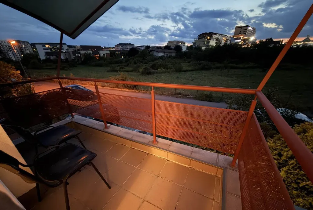 Duplex pe strada particulara in cartierul Buna ziua