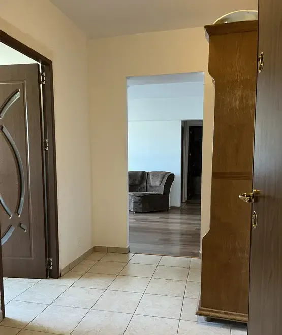 apartament 2 camere semidecomandat drumul taberei auchan