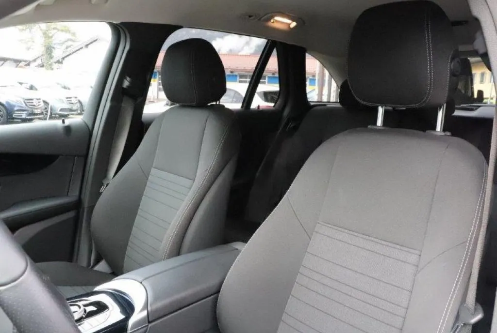 Mercedes-Benz GLC 250 4MATIC 9G TRONIC 32 100 eur