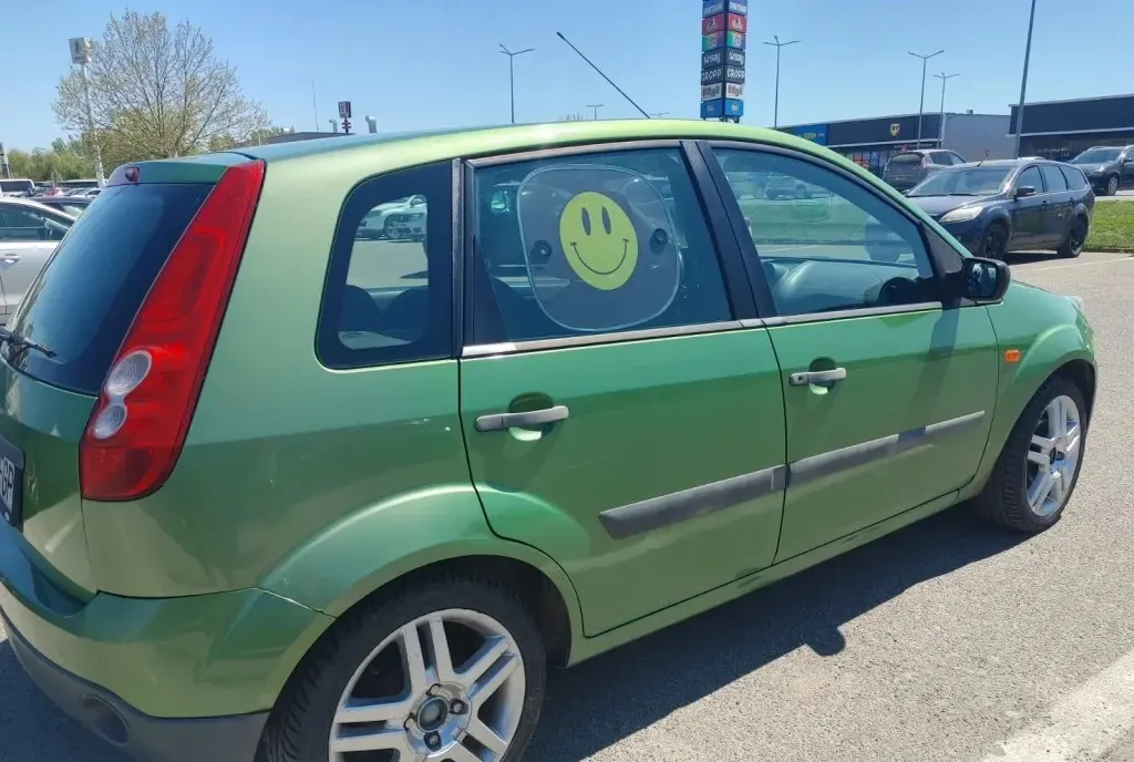 Ford Fiesta 2007 1 200 eur