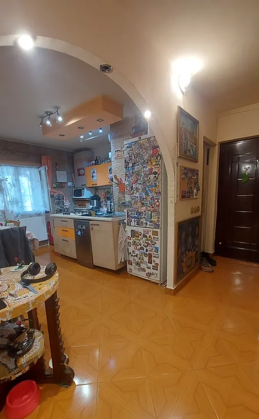 Vitanul mall Branduselor 4 camere