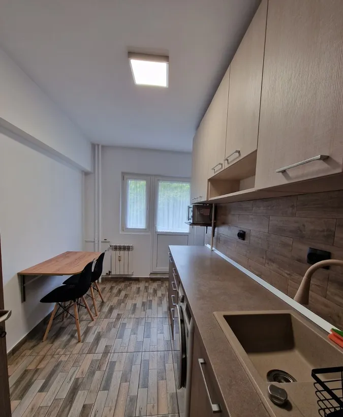 2 camere Crangasi Parcare inclusa - 550 euro