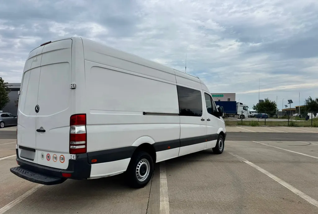 Mercedes Sprinter 8 350 eur