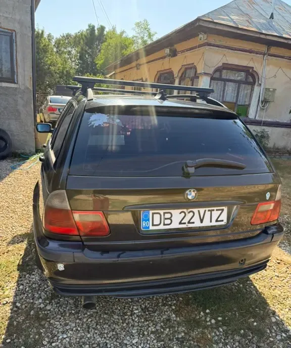 Se vinde e46 2 0 2004 6 500 lei