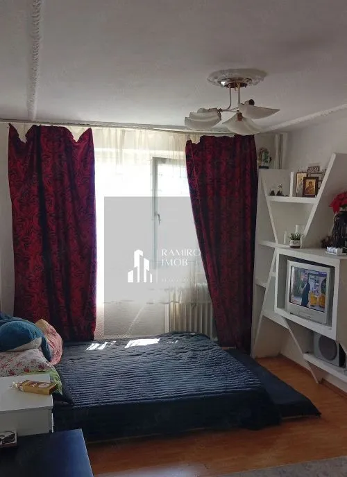 Apartament 2 camere zona Piata Salajan
