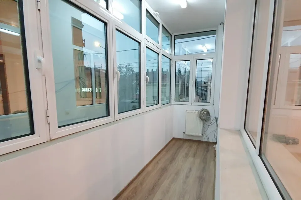 Calea Calarasilor de inchiriat spatiu birouri 3 camere 90 mp