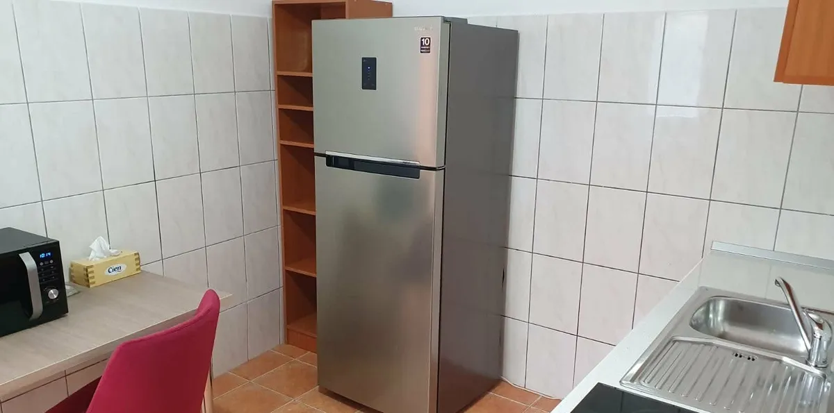 Eroii Revolutiei Giurgiului 5 min de metrou in vila pt 1 persoana