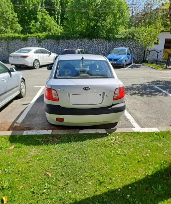 De v acirc nzarea Kia Rio Pret 5000 lei 5 000 lei