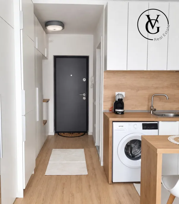 Studio modern Faleza Nord centrala proprie