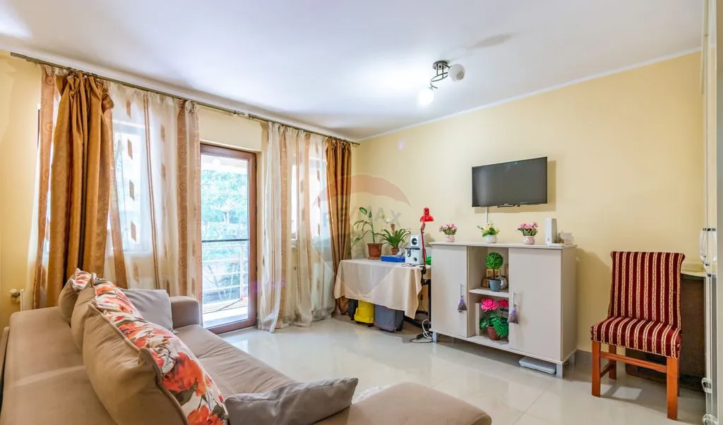 Apartament cu 2 cam si loc de parcare de vanzare in Pop