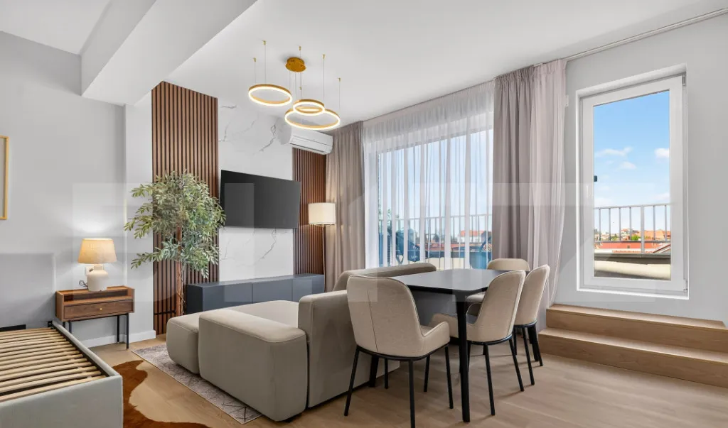 Studio Premium cu terasa Ultracentral