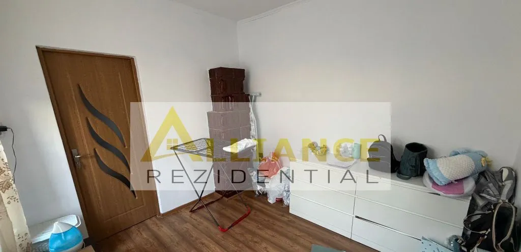 Casa cu 5 camere si teren de 191 mp strada suhaia sec