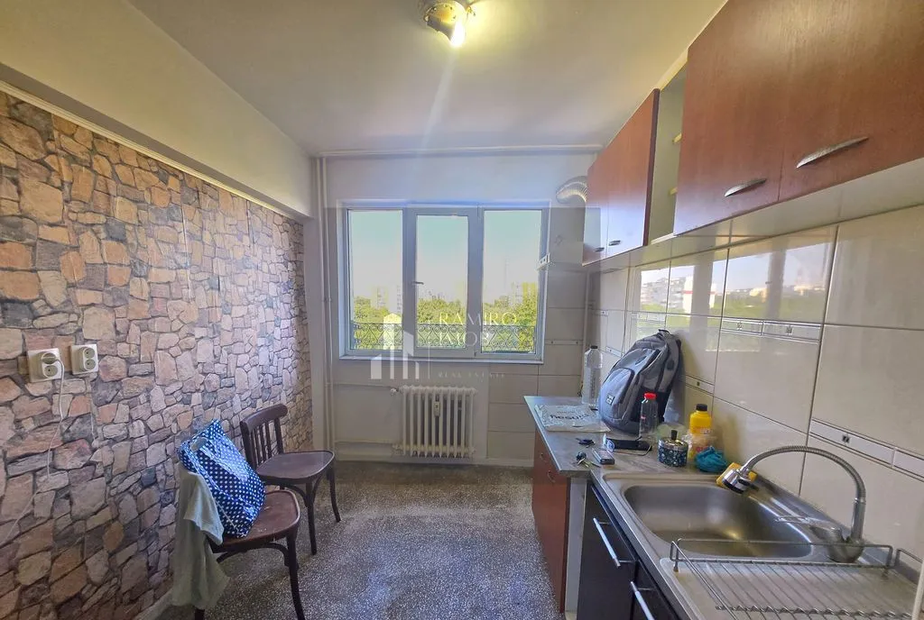 Apartament 3 camere 64 mp /boxa 4 mp Titan Parter Bl