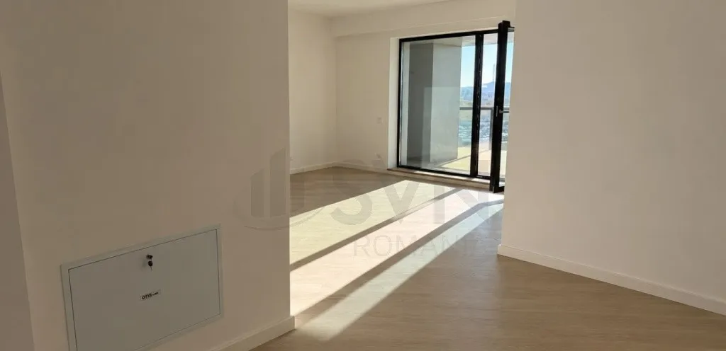 Apartament 3 camere I Cortina North