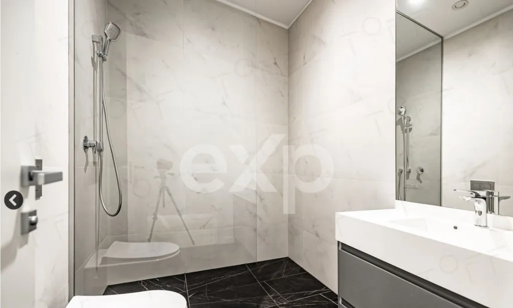 Apartament de vanzare 3 camere mobilat integral One Verdi P