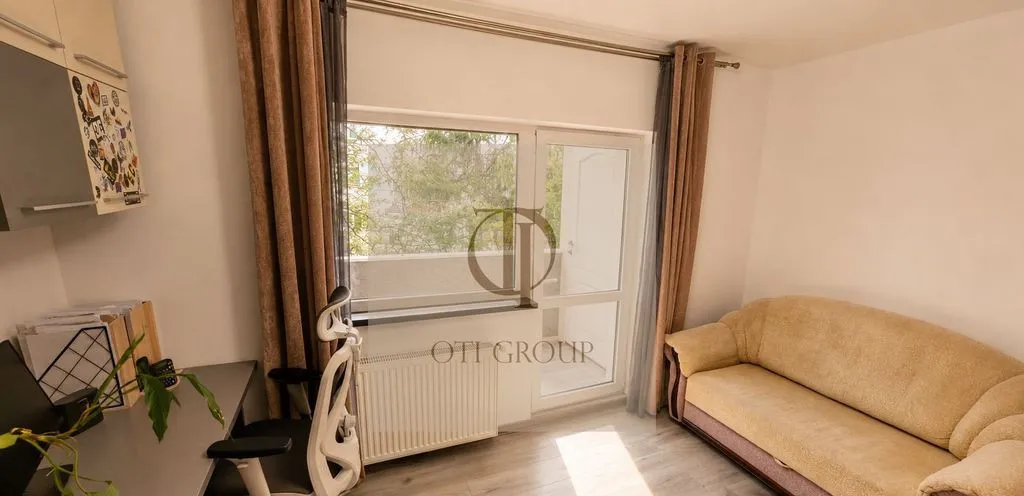 3 camere Piata Zorilor 67 mp utili 2 balcoane etaj intermediar
