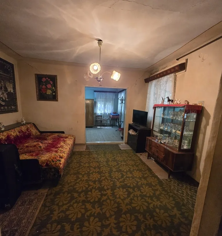 Rahova Teius casa teren 197 mp 122 mp utili 3 camere