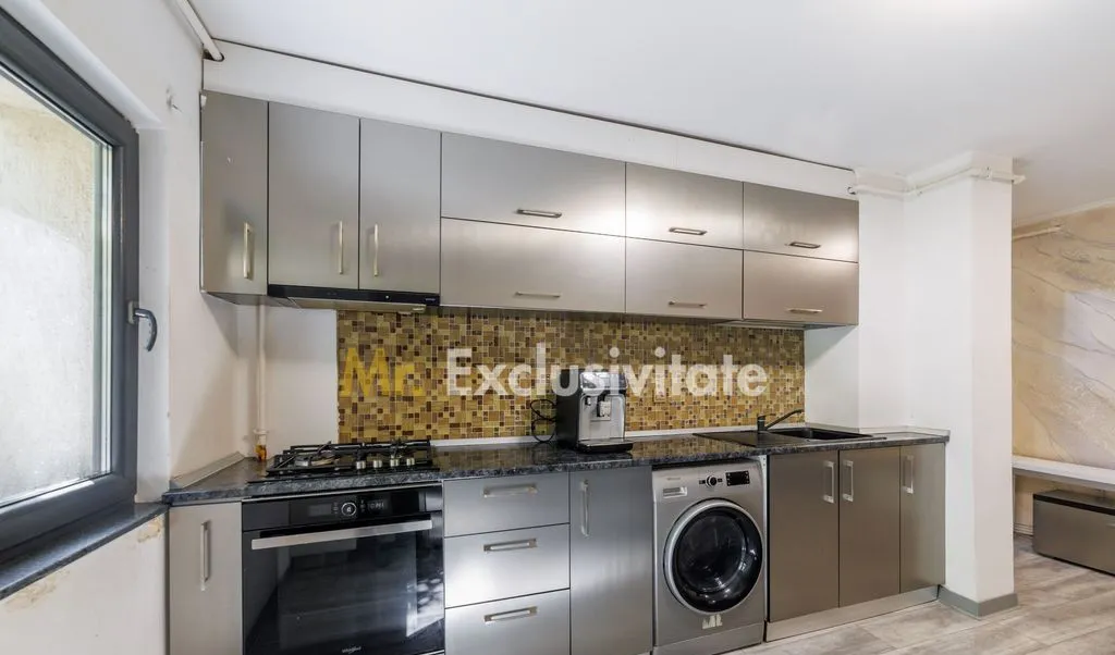 Apartament 2 camere decomandat cartierul Banat Pitesti
