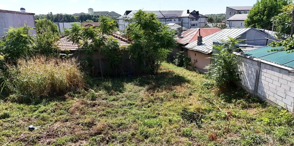 Oras Pantelimon teren de casa langa lac si metrou
