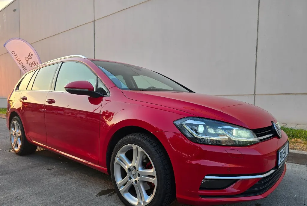 Volkswagen Golf 2 0 TDI BlueMotion Technology DSG Highline 8 990 eur