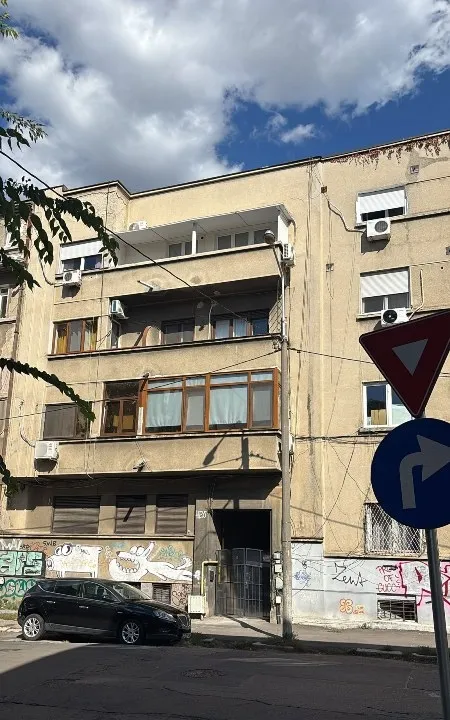 Universitate Ultracentral