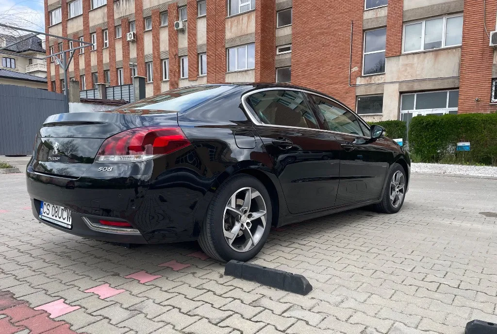 Peugeot 508 Berlina 2 0 HDI 180 CP 11 000 eur