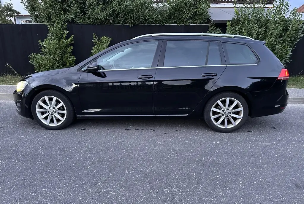 Volkswagen Golf 7 Variant 11 250 eur