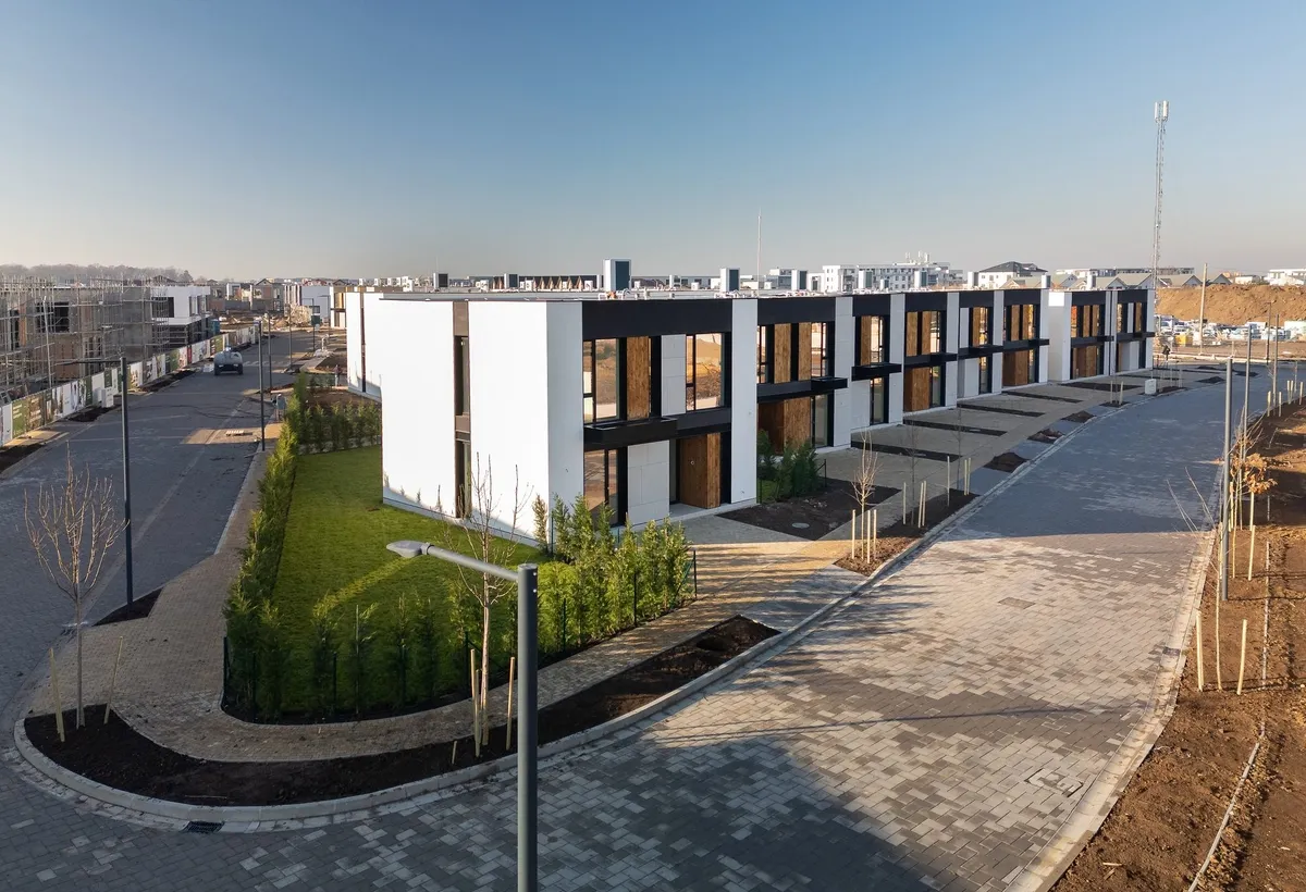 Amber Forest Vila de Lux 4 camere 3 bai gradina