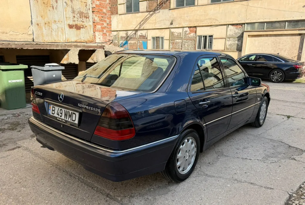 Mercedes-Benz C200 Kompressor W202 1998 192 CP 178 000 KM REALI 3 000 euro FIX 3 000 eur