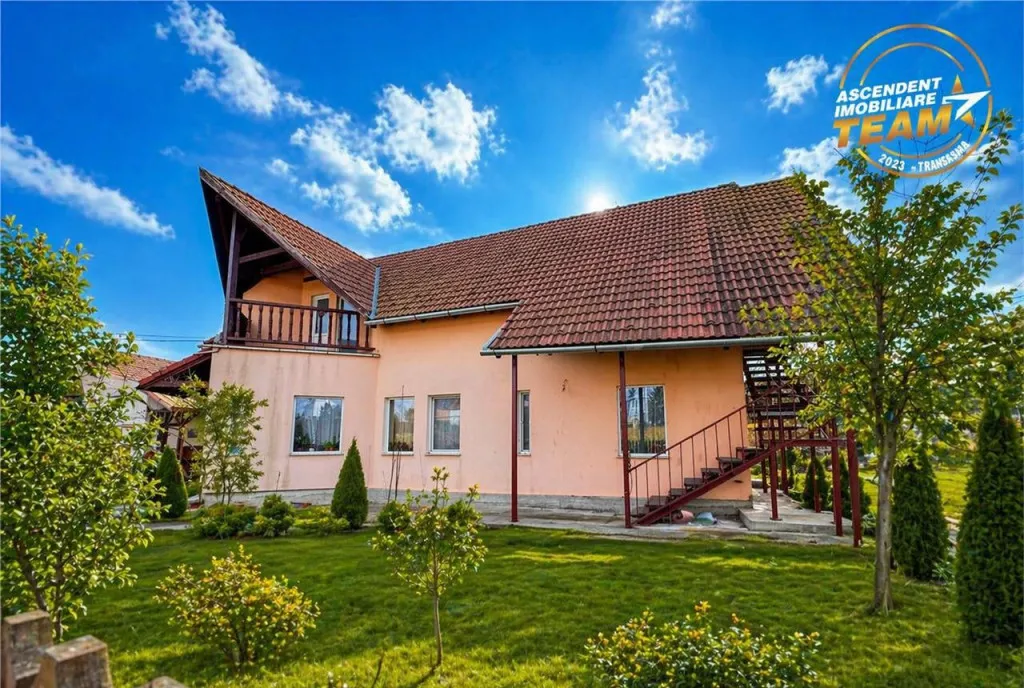 Vila duplex spatioasa in Chilieni Sfantu Gheorghe 6 camere