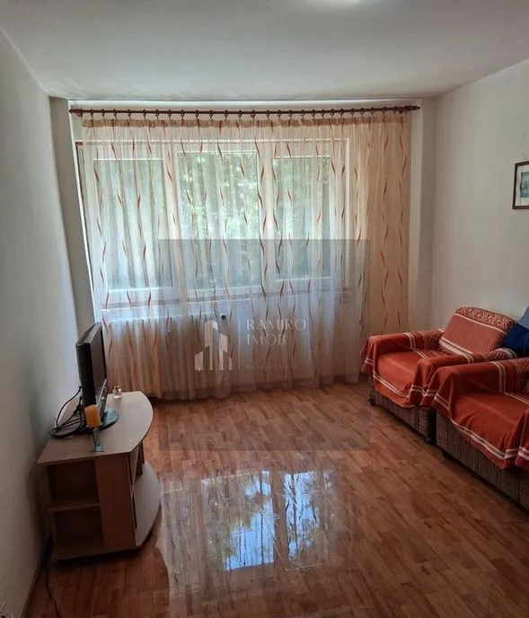 Apartament 2 camere/50mp/etaj 1/balcon/10 min metrou Dristor/Parc ior