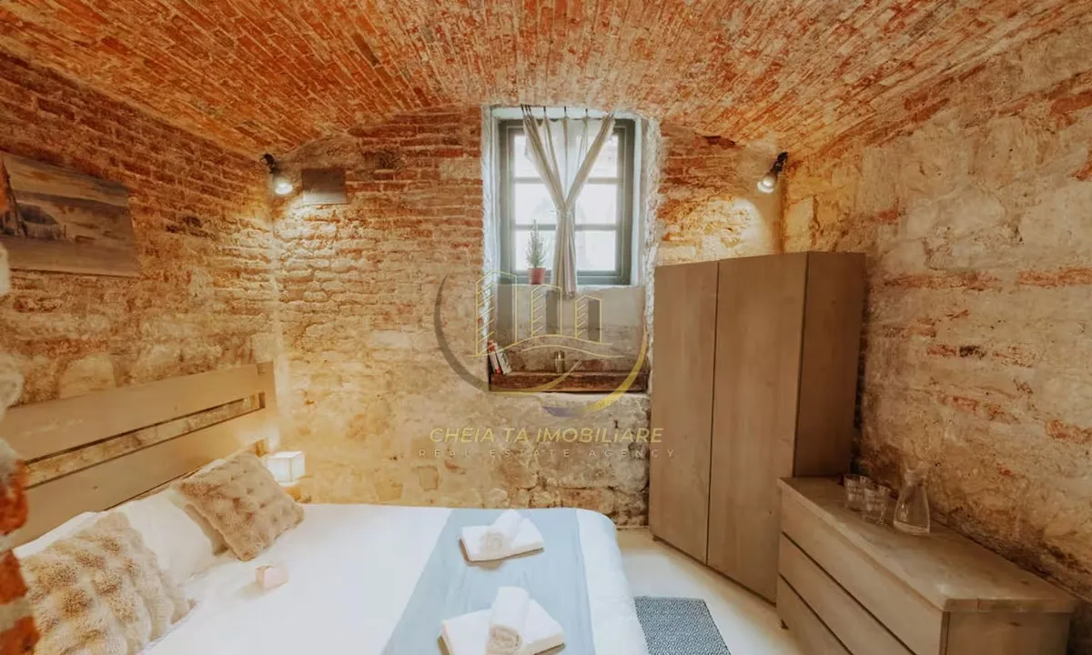 Apartament intr o cladire istorica 40 mp Ultracentral