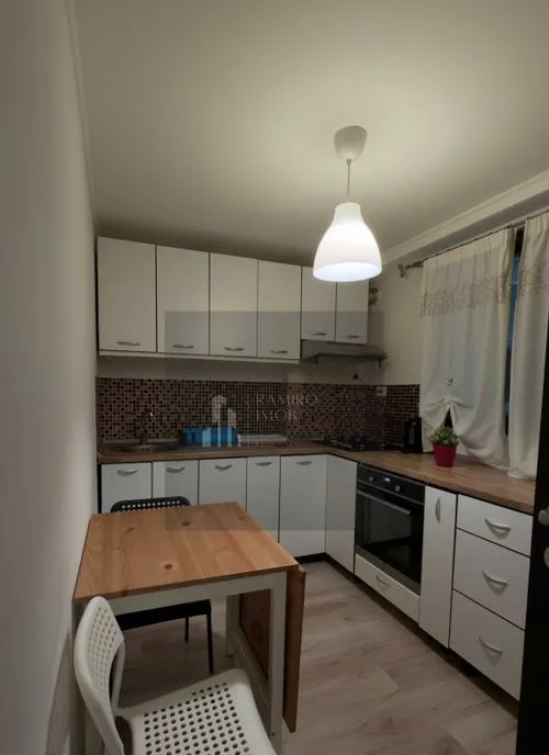 2 camere decomandat/gata de mutare/parcare giurgiului
