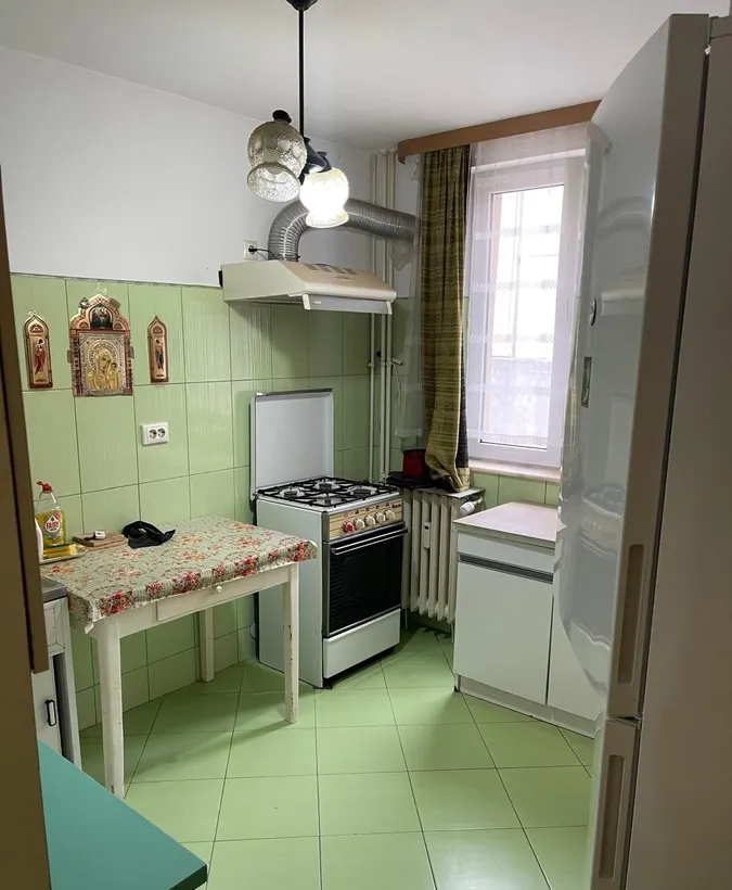 Drumul Taberei Tg Neamt Vanzare 2 camere garaj 2/4 dec reabilitat