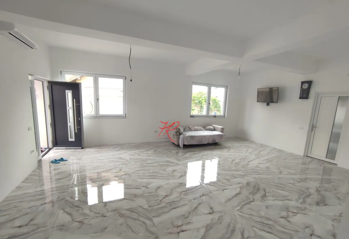 Colentina vanzare casa 3 camere