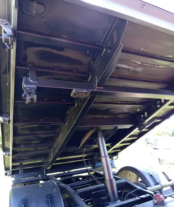 Mercedes Vario basculabil