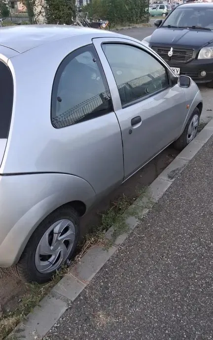 Autoturism Ford KA 3 500 lei