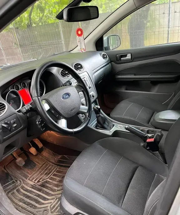 Ford Focus 1 5 TDCi 109 CP Euro 5 12/2010 2 700 eur