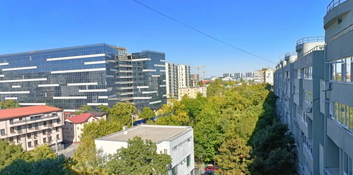 Drumul Taberei Plaza nou loc parcare inclus