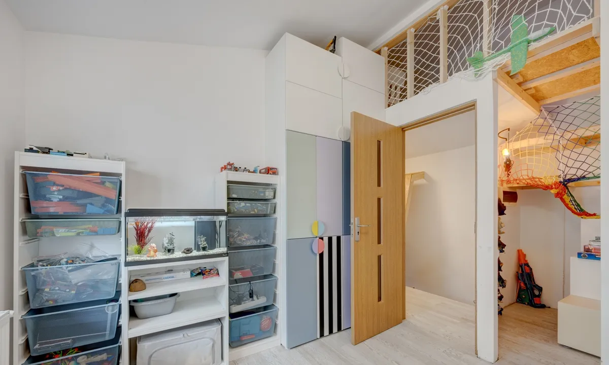 Titan duplex 4 camere pe doua niveluri terasa si parcare subterana