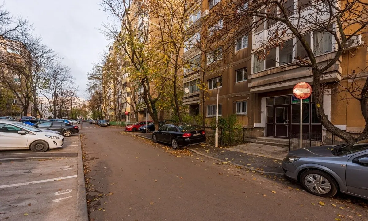 Militari Gorjului Str Mohorului Garsoniera Etaj 1/10