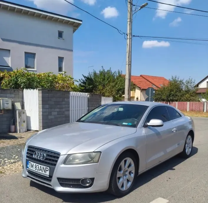 Audi A5 quattro 2 0 D 5 000 eur