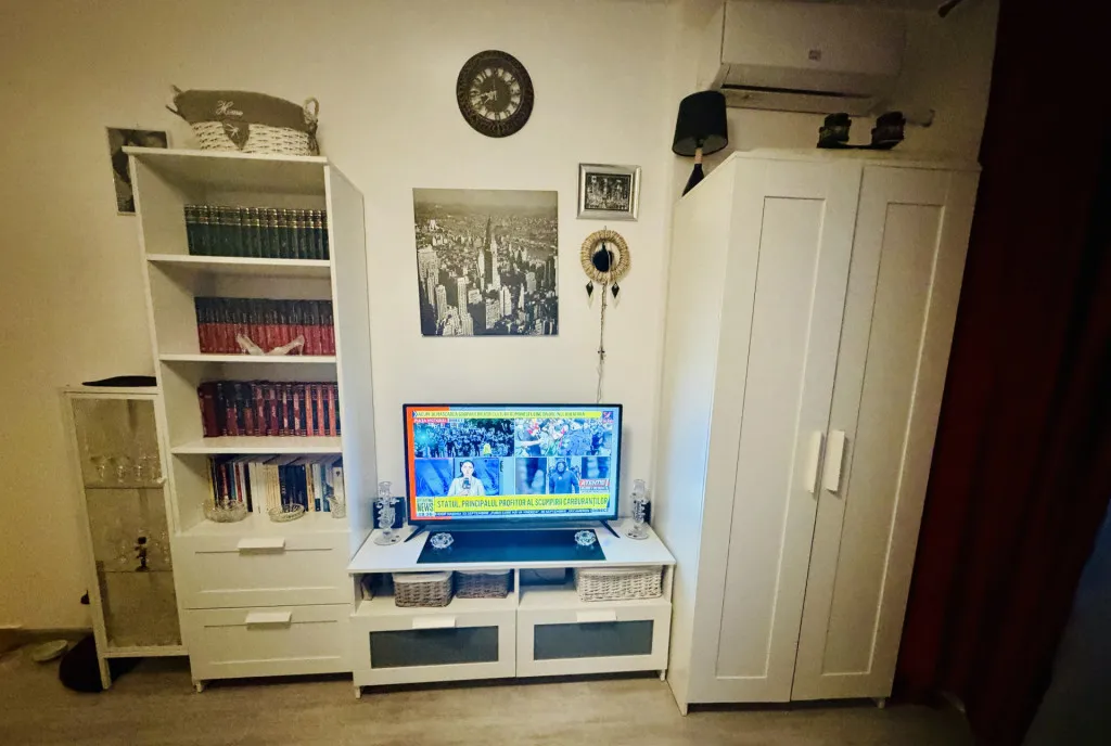 Apartament 2 camere Str Tineretului mobilat si utilat compl