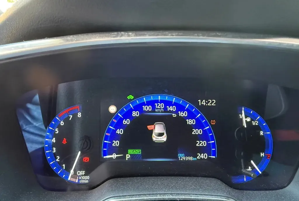 Toyota Corolla Hibrid 2 0 180 CP hatchback 16 200 eur