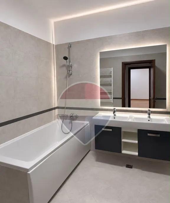 Apartament 4 camere aviatorilor kiselef herastrau