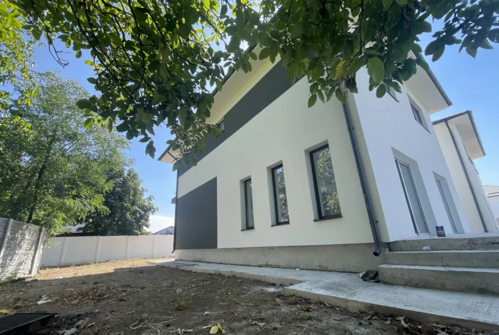 Domnesti vila 4 camere suprafata 140mp te